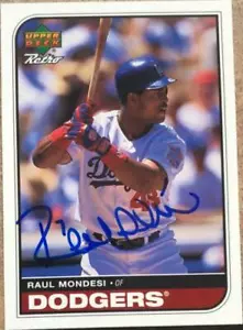 Raul Mondesi Autographed 1998 Upper Deck Retro #47 - Picture 1 of 1