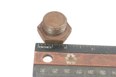 FRAZER 1947-51 y tapón de drenaje de aceite del motor Kaiser 1947-1950 como fabricante original KF# 200268 Foto 1 de 3