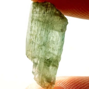 Natural Earth Mined Brazilian Rubellite Green Tourmaline Rough Untreated 02.20Ct - Picture 1 of 2