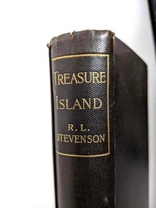 1897 Tresure Island Robert Louis Stevenson RARE hardback GOLD edges - Picture 1 of 14