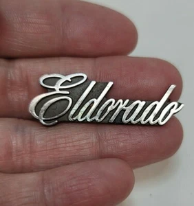 Tiny Eldorado Cadillac Script Car Emblem 1 5/8 x 9/16 #1606005 New Metal - Foto 1 di 9