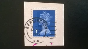 1 x GB USED 3p MACHIN SG X855 DECIMAL STAMP KENSINGTON 1973 PERF SHIFT POSTMARK - Picture 1 of 3