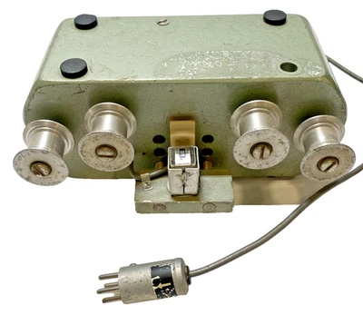 Modelo de transporte de película Magnasync Moviola SRM número de serie 79783 NO PROBADO Foto 1 de 4