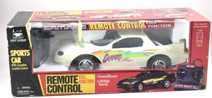 New Bright White Z28 Camaro Radio Remote Control Car 1/16 Vintage - Picture 1 of 8
