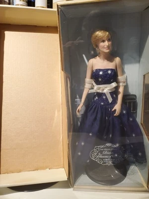 Franklin Mint Diana Princess of Wales 16 Porcelain Doll Holiday Gift NIB - Image 1 of 4