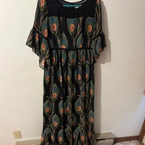 Traffic People Black and Multicolor Floral Maxi Dress Size Medium - Picture 1 of 5