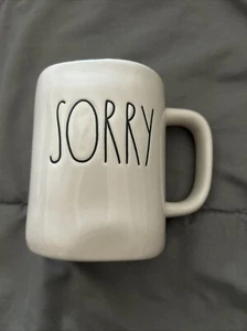 Rae Dunn “Sorry” Canada Maple Leaf Mug - Picture 1 of 4