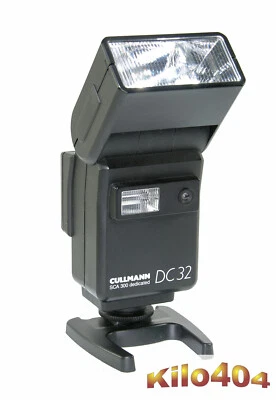 Cullamnn DC 32 Blitz ✯ Zweitreflektor ✯ SCA 300 ✯ Kippbar ✯ Universal ✯ - Bild 1 von 4