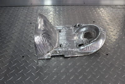 2003 SUZUKI SV1000S БЕНЗОБАК ТОПЛИВНЫЙ ЭЛЕМЕНТ БЕНЗИНОВЫЙ РЕЗЕРВУАР ТЕПЛОЗАЩИТНЫЙ ЭКРАН - Изображение 1 из 4