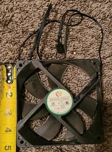 Silverstone HA1225L12SA-Z 120mm x 25mm Black 12V Case Fan 1200 RPM 3-Pin Power - Picture 1 of 7