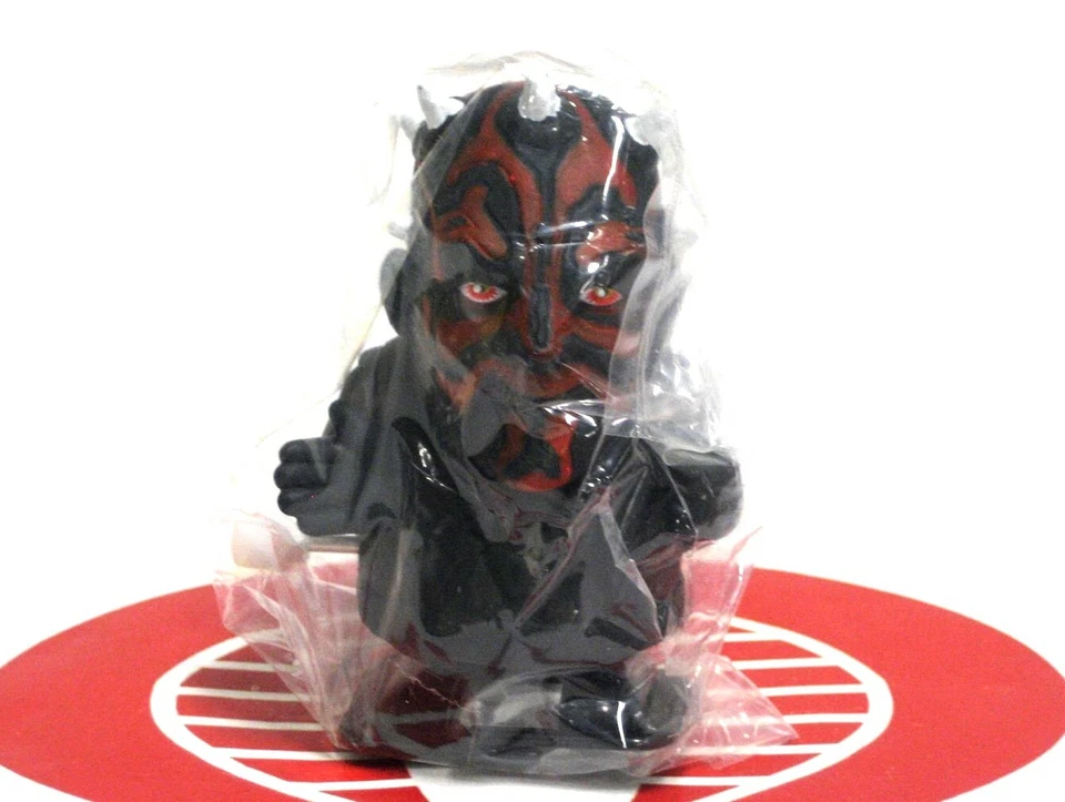 Star Wars Episode 1 DARTH MAUL 2.5" Tall Wind Up Figure Sealed in Package #2 - Image 1 of 1
