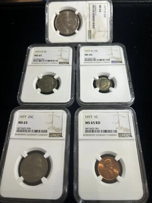 1977 Rainbow Toned Lot!! - Image 1 of 4