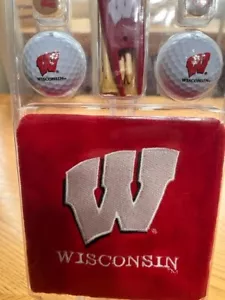 ESFUERZO DE EQUIPO COLEGIAL WISCONSIN TEJONES PELOTAS DE GOLF TEES MARCADORES HERRAMIENTA TOALLA NUEVO EN CAJA - Imagen 1 de 4