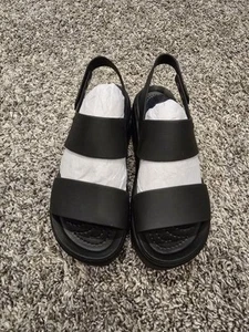 NEW Crocs Brooklyn Low Wedge Sandals Black Womens 4 - Picture 1 of 7