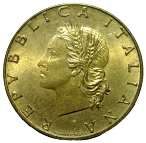 ITALY. 20 LIRE, 1957. - Picture 1 of 2