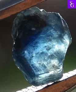 Untreated Natural Rough 1.63 ct Blue Sapphire "Stunning_Gemstones" - Picture 1 of 5