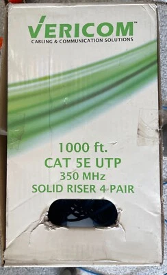 1000 FT of NEW 24 AWG Blue Vericom CAT 5E U/UTP Solid Riser Communications Cable Foto 1 de 3