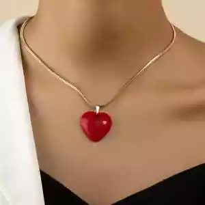 Candy-Colored Heart Pendant Necklace Jewelry For Women With A Clavicle Chain - Picture 1 of 6