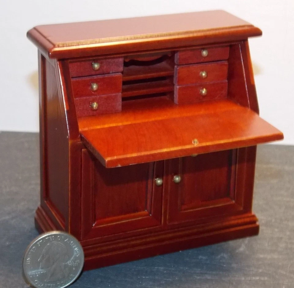 Dollhouse Miniature Mahogany Writing Desk 1:12 inch scale D277 Dollys Gallery - Image 1 of 1