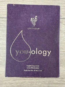 Younique Youology Skin Brightening Serum 30 ml NUOVO in scatola 1 oncia nuovo con scatola - Foto 1 di 7