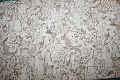 MR B'S PERROS EN COLOR TOSTADO DE BENARTEX - TELA 100% ALGODÓN Foto 1 de 4