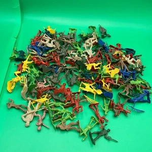 Vintage Average 2" Plastic Cowboy, Indian &Military Figures Action. - Picture 1 of 12