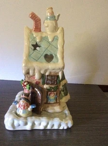 Casa de luz de té de Navidad Coyne & Co - Imagen 1 de 8