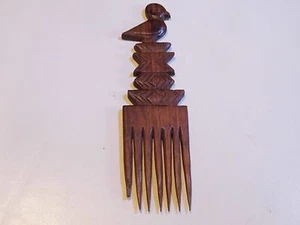 ART AFRICAIN PEIGNE OISEAU SCULPTÉES DE COLLECTION EN BOIS CLAIR BE - Picture 1 of 6