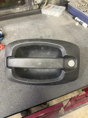 2024 RAM PROMASTER 1500 2500 3500 Manija de puerta delantera izquierda OEM 233543 Foto 1 de 4