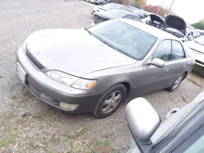 Used Automatic Transmission Shift Lever Assembly fits: 1999 Lexus ES300  Grade A Foto 1 de 4