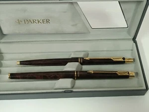 VINTAGE PARKER SONNET LACQUER IIIL SET BALLPOINT AND FOUNTAIN PEN SET MADE IN UK - Picture 1 of 6