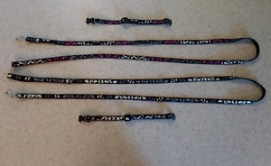 Vera Bradley Haustierhalsband & Leine - 2 Sets - Canterberry Magenta, Muster im Ruhestand - Bild 1 von 24