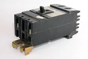 Square D FI26020AC 20A, 2P, 600V, Molded Case Circuit Breaker - Picture 1 of 4