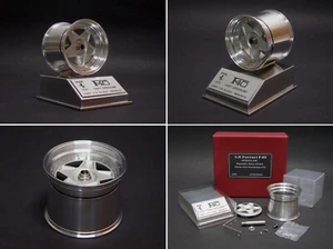 1/8 FERRARI F40 ALUMINUM WHEELS All Metal High-end models Exhibition Display - Picture 1 of 3
