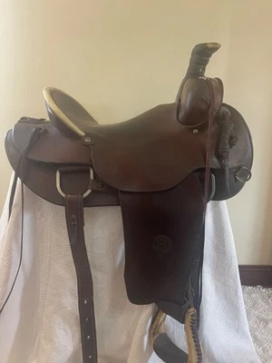 Sillín Colorodo Saddlery EE. UU. 15" Western Ranching Roping con asiento liso Foto 1 de 4