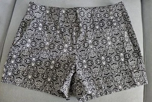 7th Avenue Suiting Collection New York & Co Womens Shorts 10 Black White Pockets - Picture 1 of 6