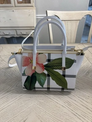 Bolso de mano Ted Baker floral de hibisco Foto 1 de 3