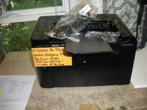 HP Laserjet Pro P1606dn Workgroup printer Pg Count  32,464 - Picture 1 of 11