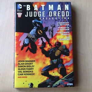 The Batman Judge Dredd Collection (2000 AD DC Comics Rebellion 2012 hardback HC) - Bild 1 von 9