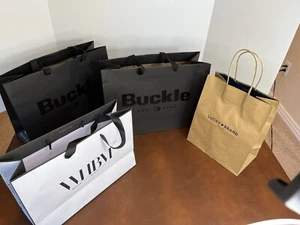 Einkaufstaschen Lucky Brand, White House Black Market, Schnalle 4 insgesamt - Bild 1 von 12