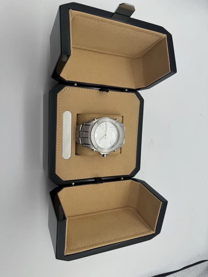 Reloj para hombre serie platino edición limitada esfera plateada Foto 1 de 4