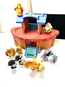 Little People Fisher Price Noah’s Ark And Figures 9 animals and Noah - Picture 1 of 7