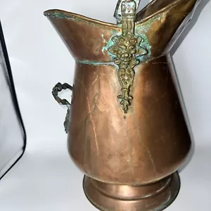 Large 15” Vintage Copper Coal ScuttleVase W/ Brass Lions & Handle - Picture 1 of 14