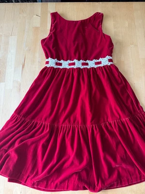 Janie and Jack Red velvet Christmas dress with lace trim. Sz 12 years - Image 1 of 4