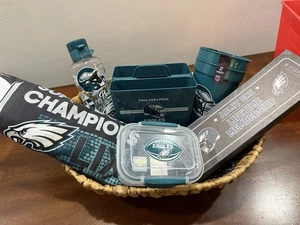 Philadelphia Eagles NFL Geschenkset mit Nike Locker Room Super Bowl Shirt (2XL) - Bild 1 von 4
