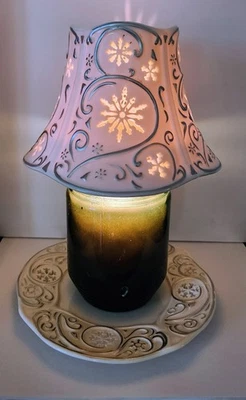 Yankee Candle Tono Grande y Plato Blanco Plata Copo de Nieve Recortes Para Tarro Velas Foto 1 de 4