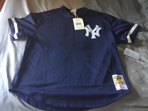 Wade Boggs NY Yankees Mitchell & Ness 1995 BP Jersey Cover