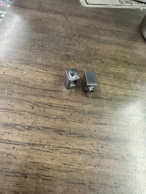 PIN DE BLOQUEO ORIGINAL N912923 DeWalt OEM (x2) para lavadora a presión modelos DWPW2100 Foto 1 de 2