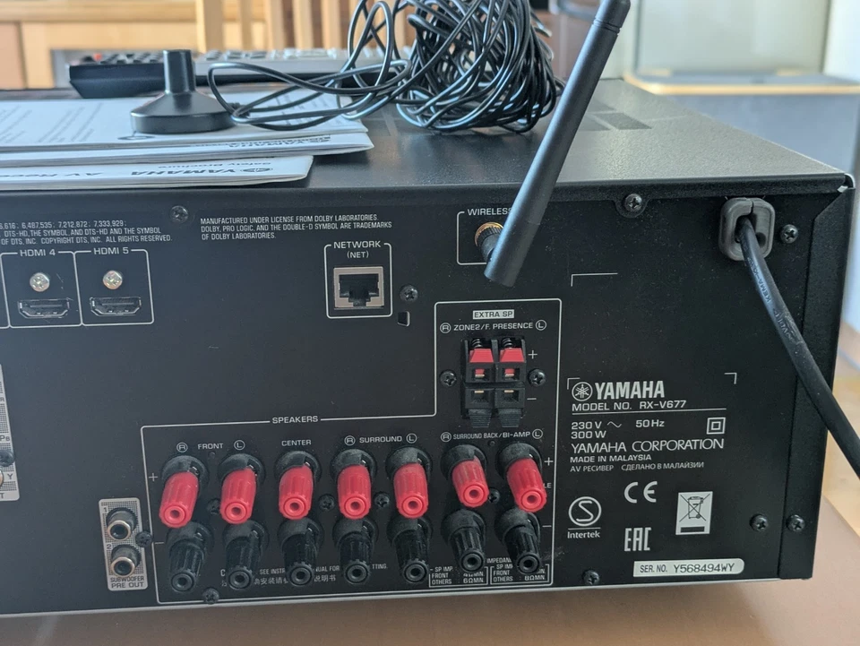 Yamaha RX V677  4K HDMI 3D 7.2 Receiver  WLAN Netzwerk ARC Multi Room Spotify  - Bild 1 von 4