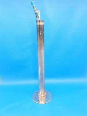 Novellus 16-119900-02 Plate Seal  Pedestal  3/8 TUBING - Image 1 of 4